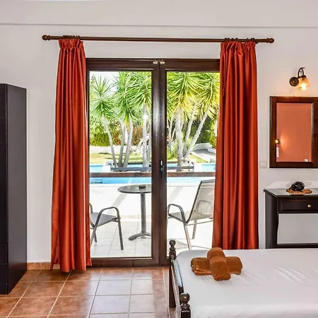 Apartment House Skiathos Town