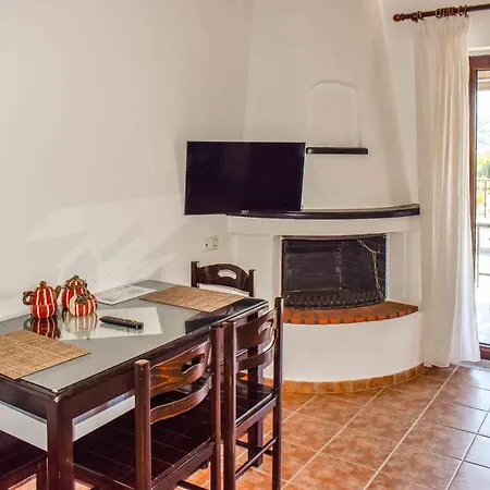 House Apartment *