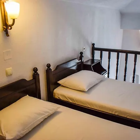 Apartment House Skiathos Town